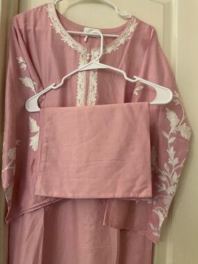 Women’s Pink Embroidered Tunic Set